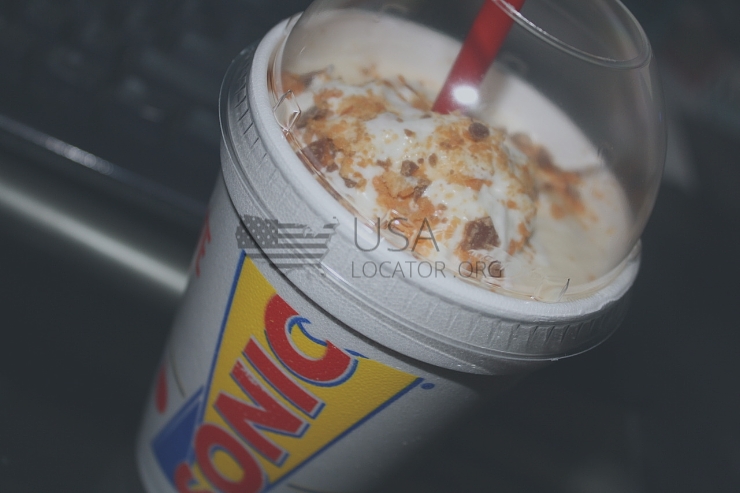 Sonic Blast Made With Butterfinger Small photo