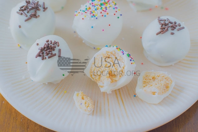 Fudge Truffles Sprinkles Nutrition Golden Corral