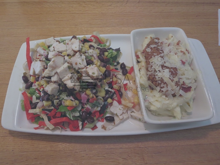 Fiesta Chicken Chopped Salad, Lunch photo